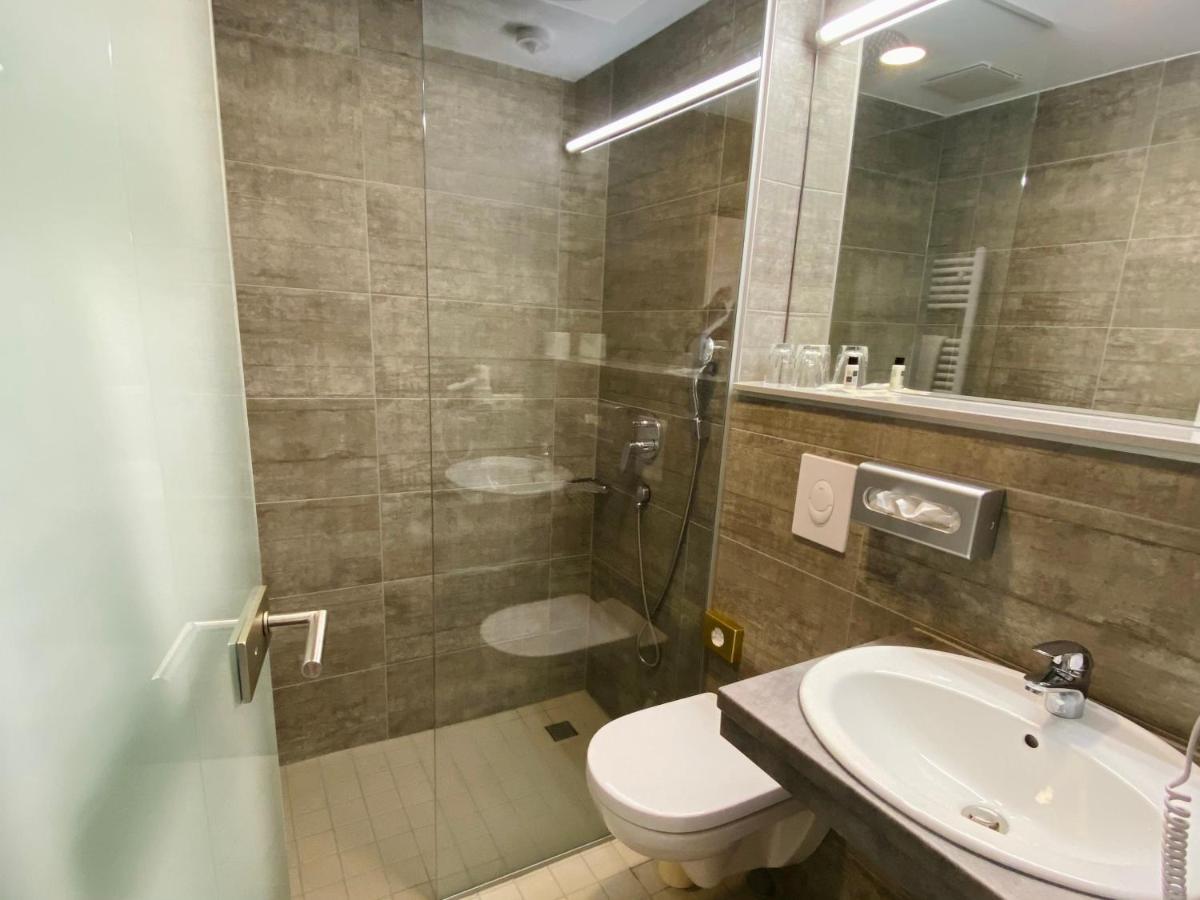 Meister Baer Hotel Frankenwald Berg  ภายนอก รูปภาพ