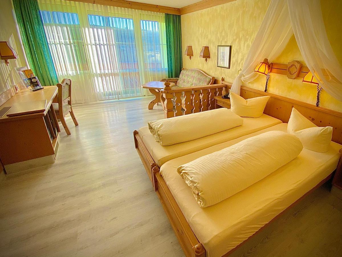 Meister Baer Hotel Frankenwald Berg  ภายนอก รูปภาพ