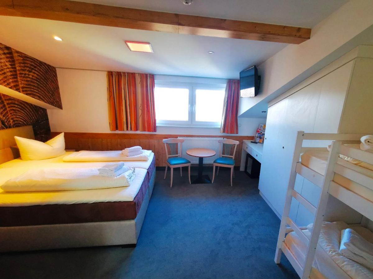 Meister Baer Hotel Frankenwald Berg  ภายนอก รูปภาพ