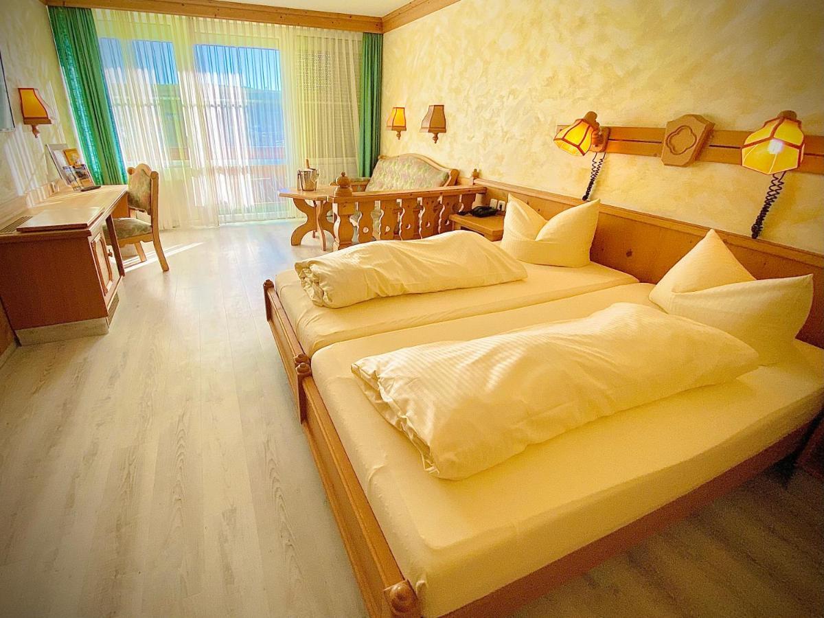 Meister Baer Hotel Frankenwald Berg  ภายนอก รูปภาพ