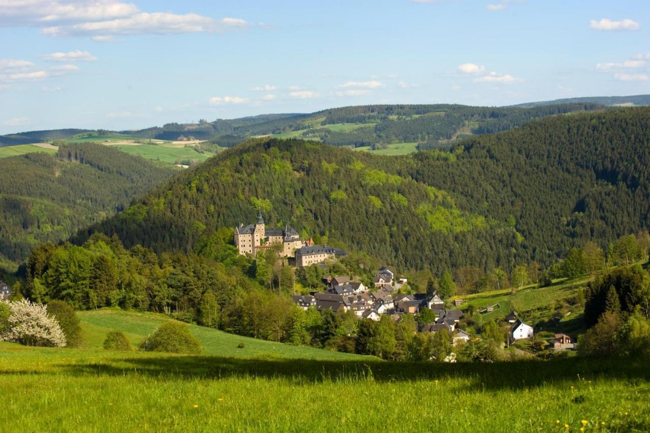 Meister Baer Hotel Frankenwald Berg  ภายนอก รูปภาพ
