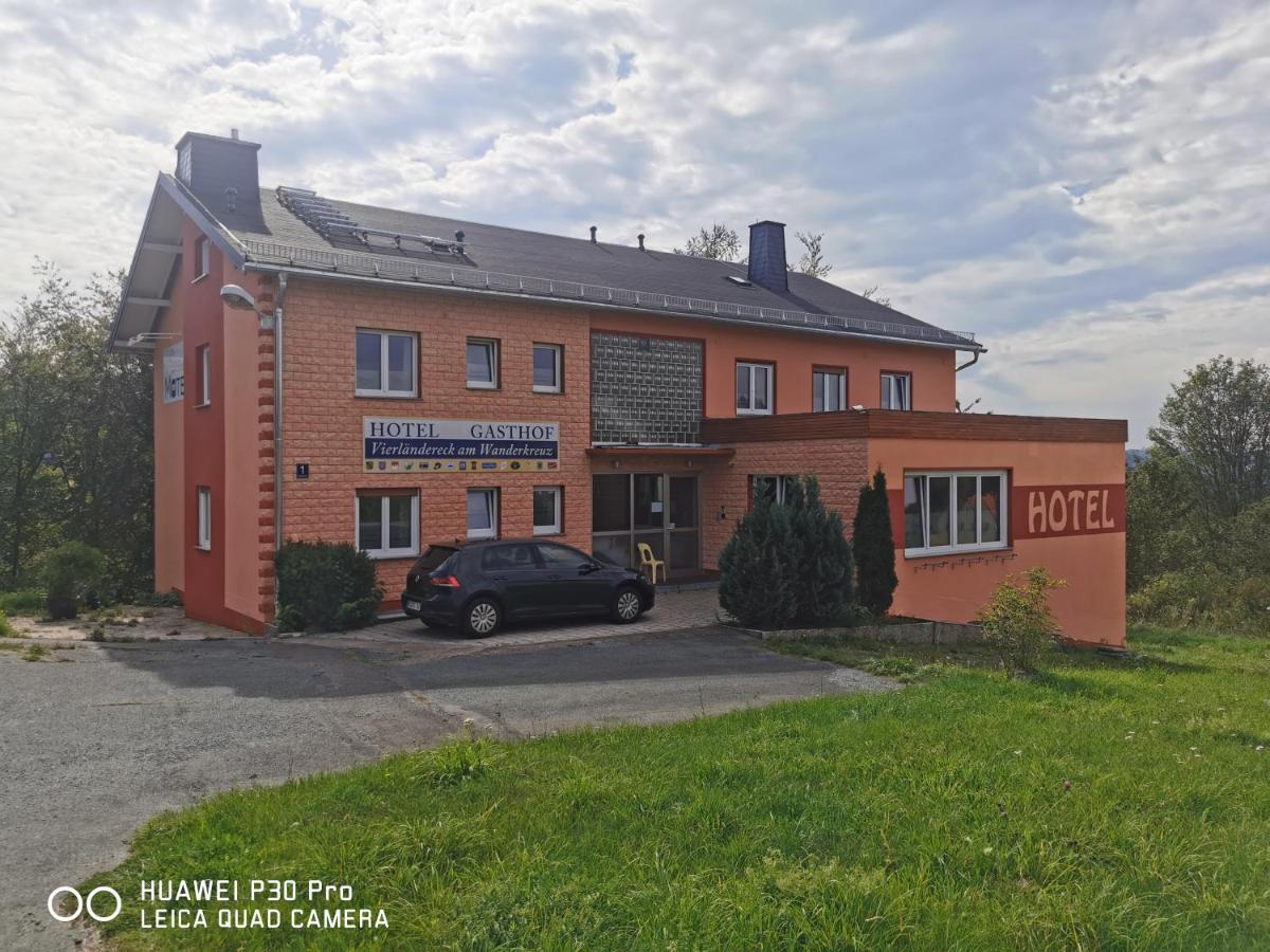 Meister Baer Hotel Frankenwald Berg  ภายนอก รูปภาพ
